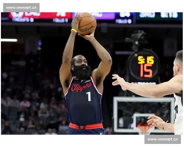 篮球直播高清流畅不卡顿体验，实时观看赛事不延迟 - 副本 (3)